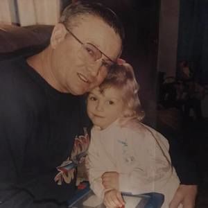 Meet your Posher, Carissa